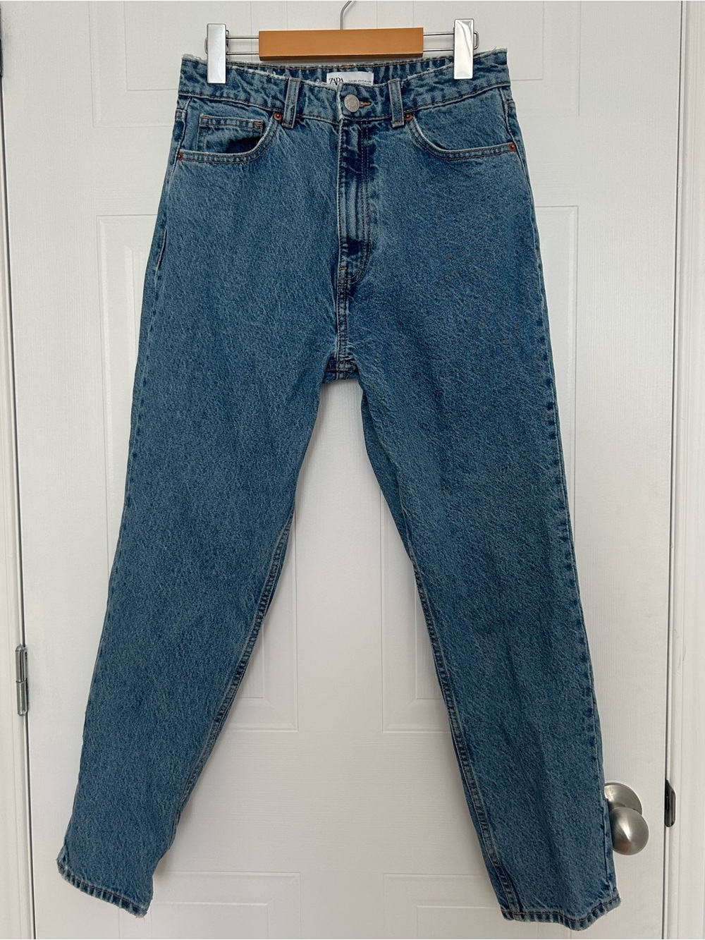 Zara Women's Straight-Leg Jeans in Blue Denim
